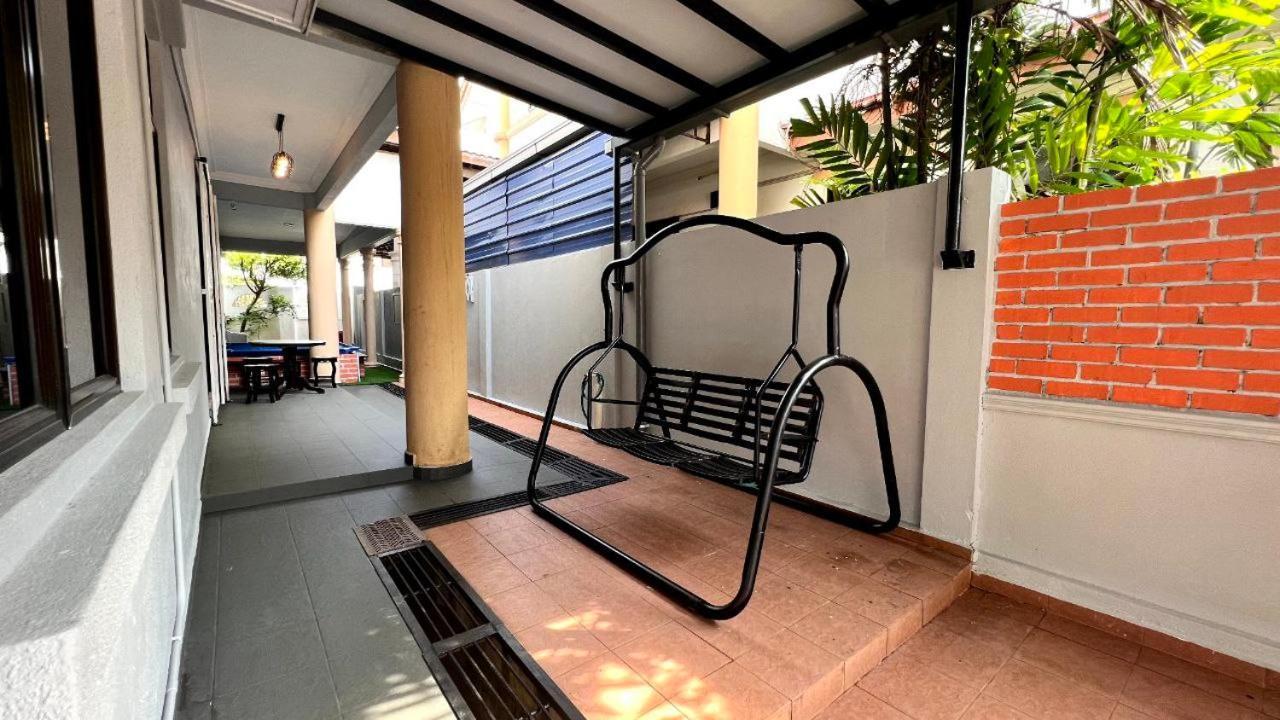 Yb Guest House 4 Bilik 5 Katil Chukai Exterior photo