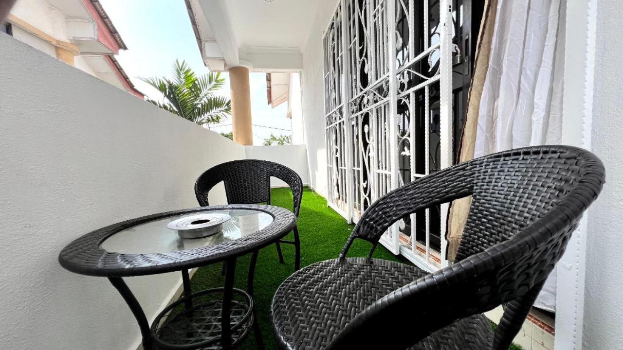 Yb Guest House 4 Bilik 5 Katil Chukai Exterior photo
